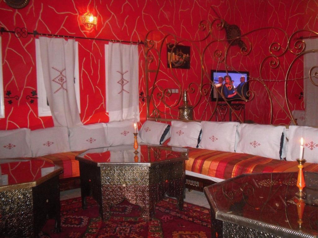 Hotel Chez Gaby Erfoud Esterno foto